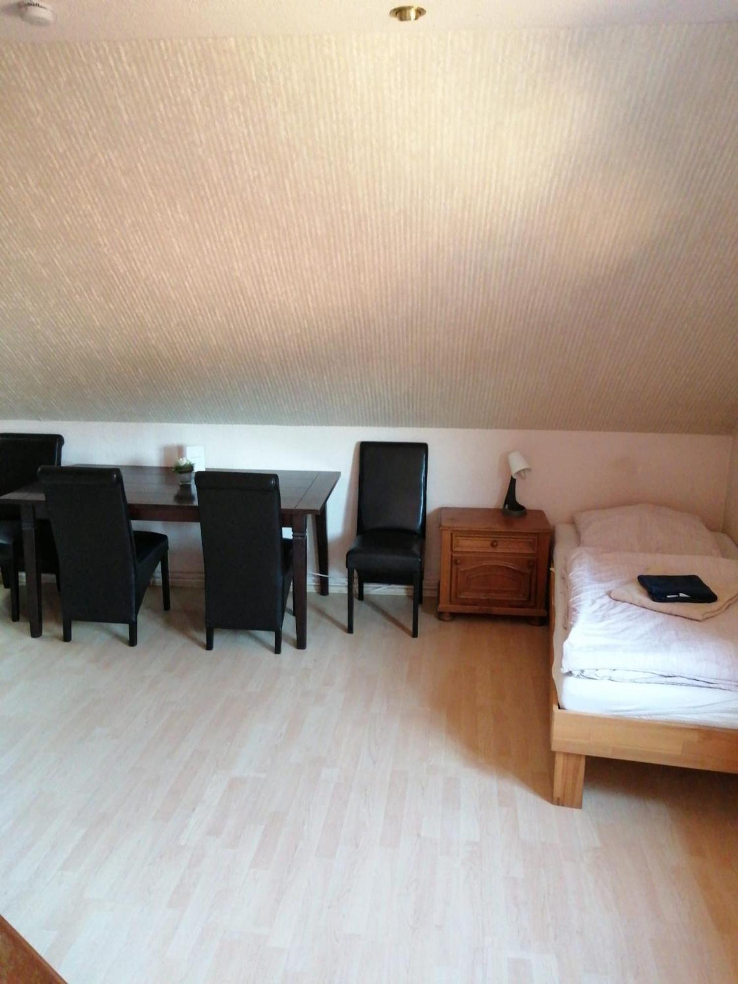 Hotel-Garni "Zum Loewen" バート・フライエンヴァルデ エクステリア 写真